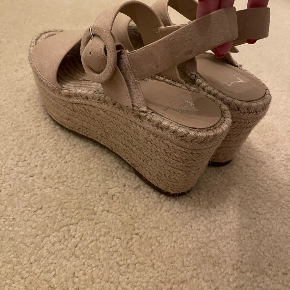 EUC Marc Fisher Rex Platform Espadrille Wedge Sandal - Picture 10 of 11